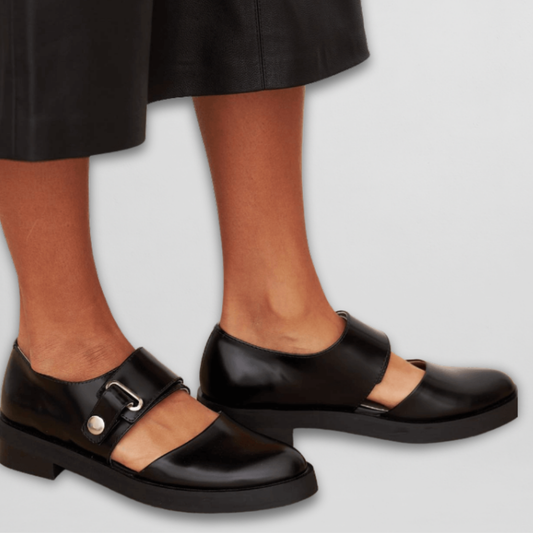 Sara | Elegant Mary Jane shoes with adjustable buckle