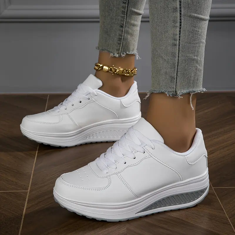 Capucine / Orthopedic Wedge Sneakers