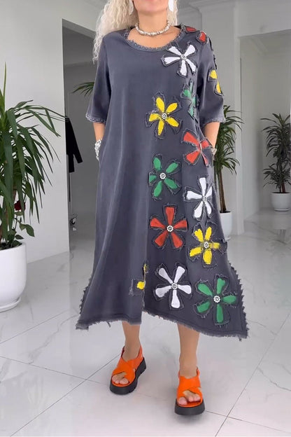 Lauren | Airy Dress with Floral Patterns
