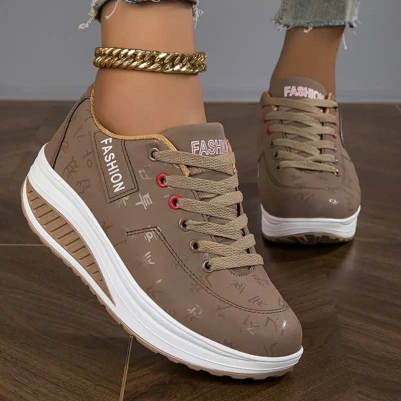 Capucine / Orthopedic Wedge Sneakers