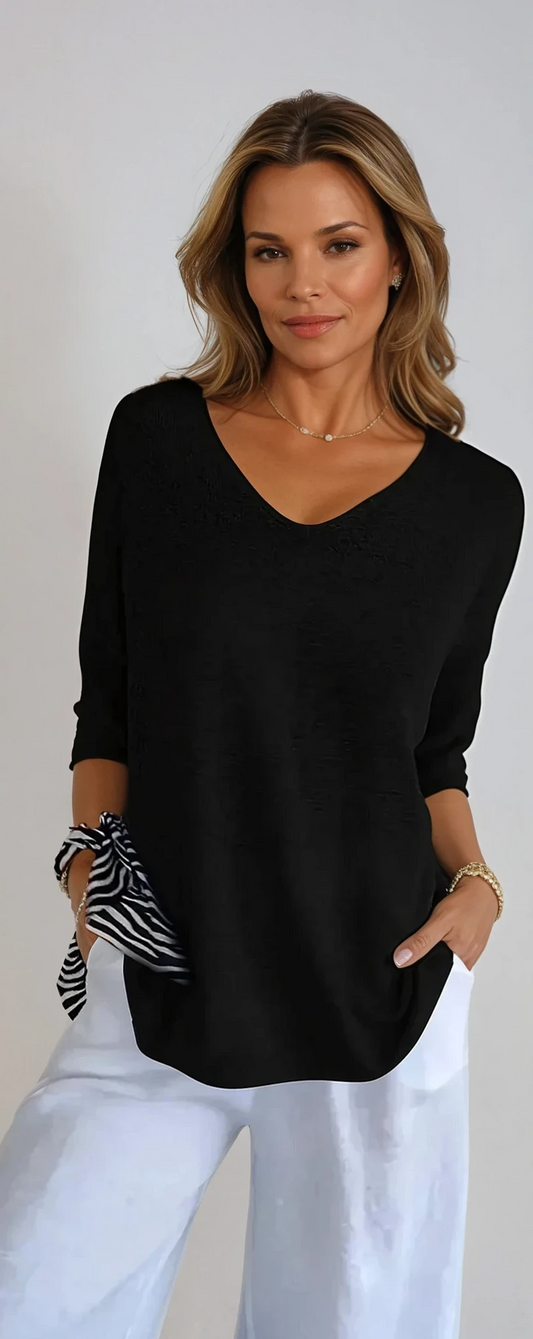 Jaja | Slimming V-Neck Top