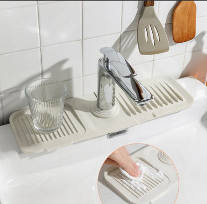 DryEase™ Silicone Drying Mat: Quick and Secure Drying