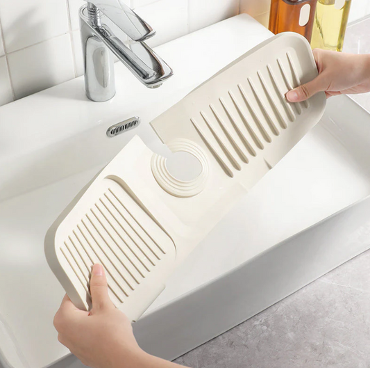 DryEase™ Silicone Drying Mat: Quick and Secure Drying