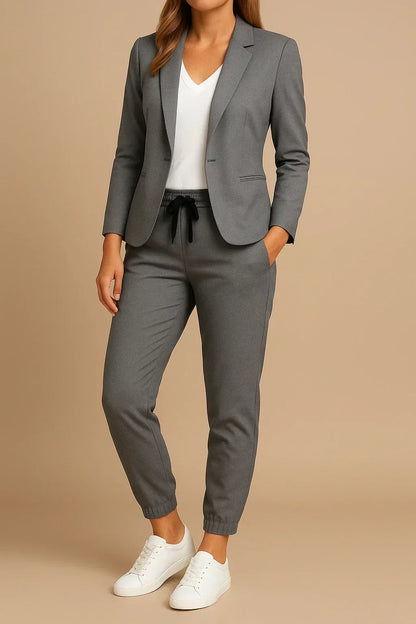 Anastazia | Elegant set with jacket and pants