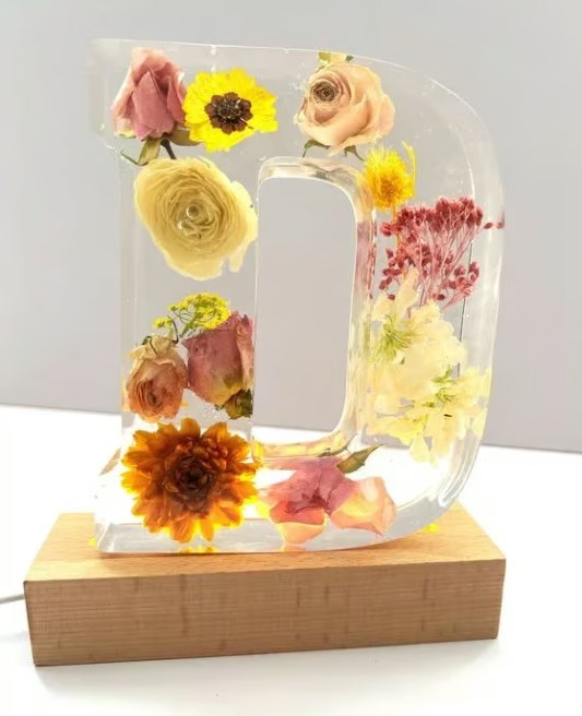 Handmade Floral Night Light for a Dreamy Ambiance