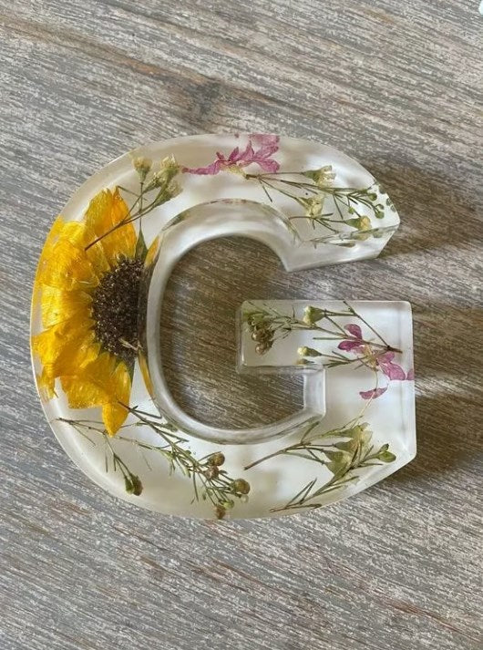 Handmade Floral Night Light for a Dreamy Ambiance
