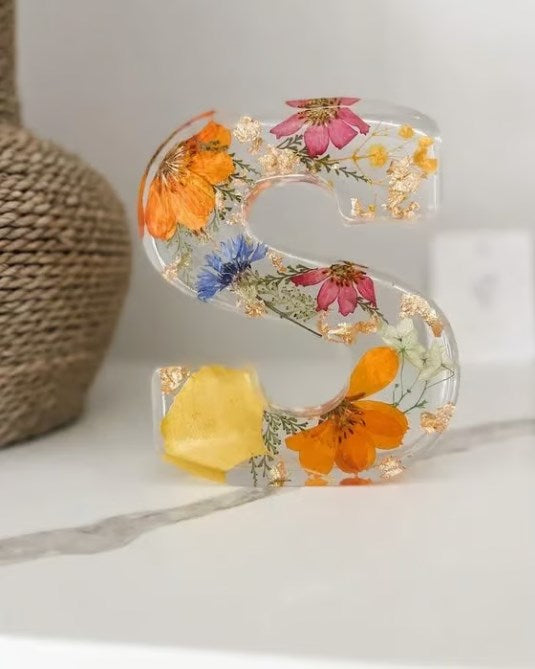 Handmade Floral Night Light for a Dreamy Ambiance