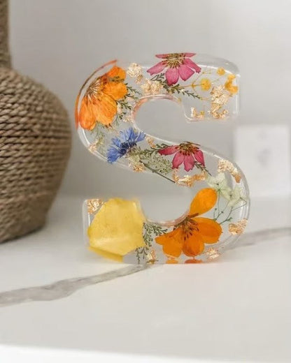 Handmade Floral Night Light for a Dreamy Ambiance