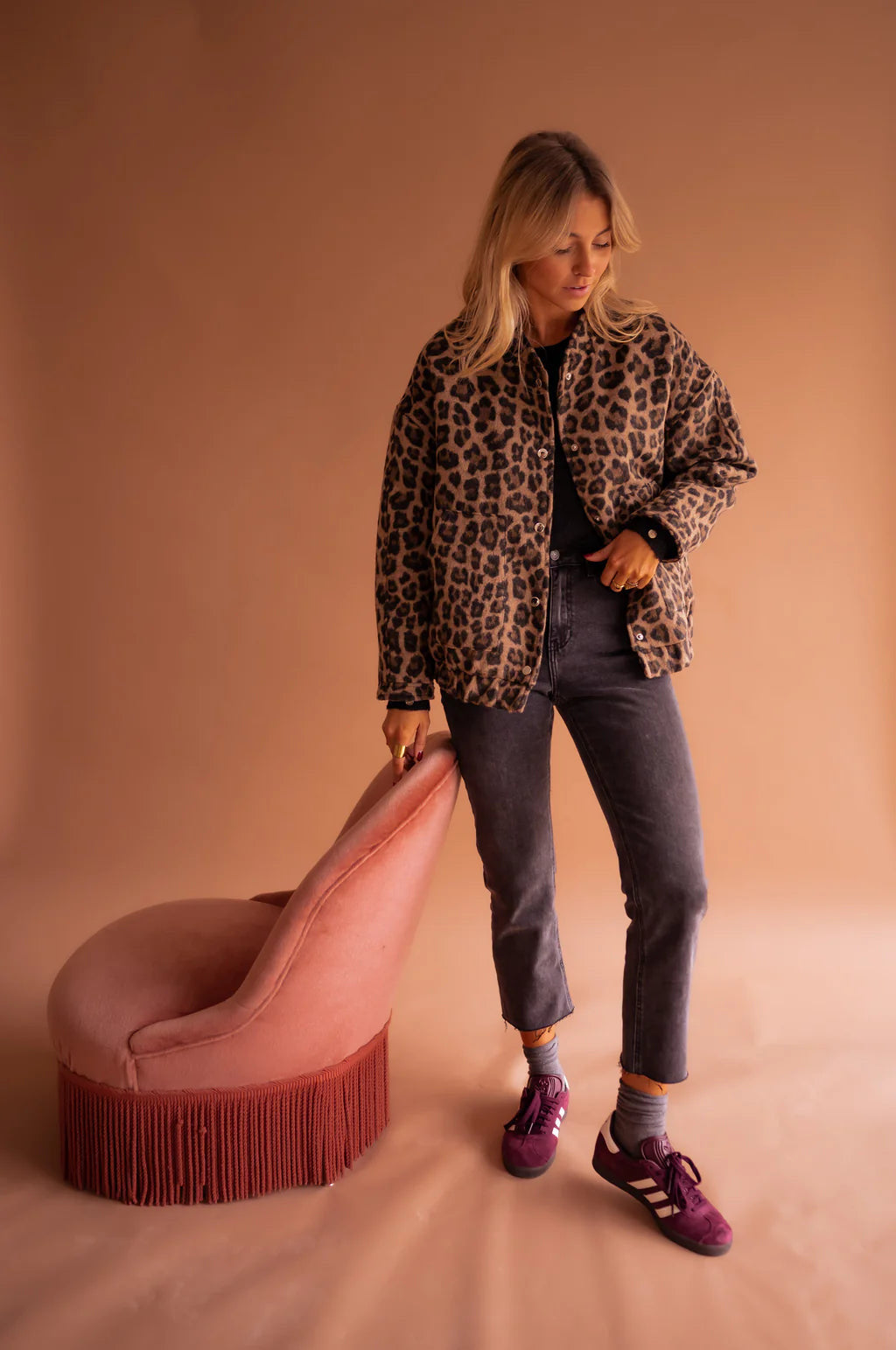 Oversized Leopard Bomber Jacket - Trendy Style and Optimal Comfort