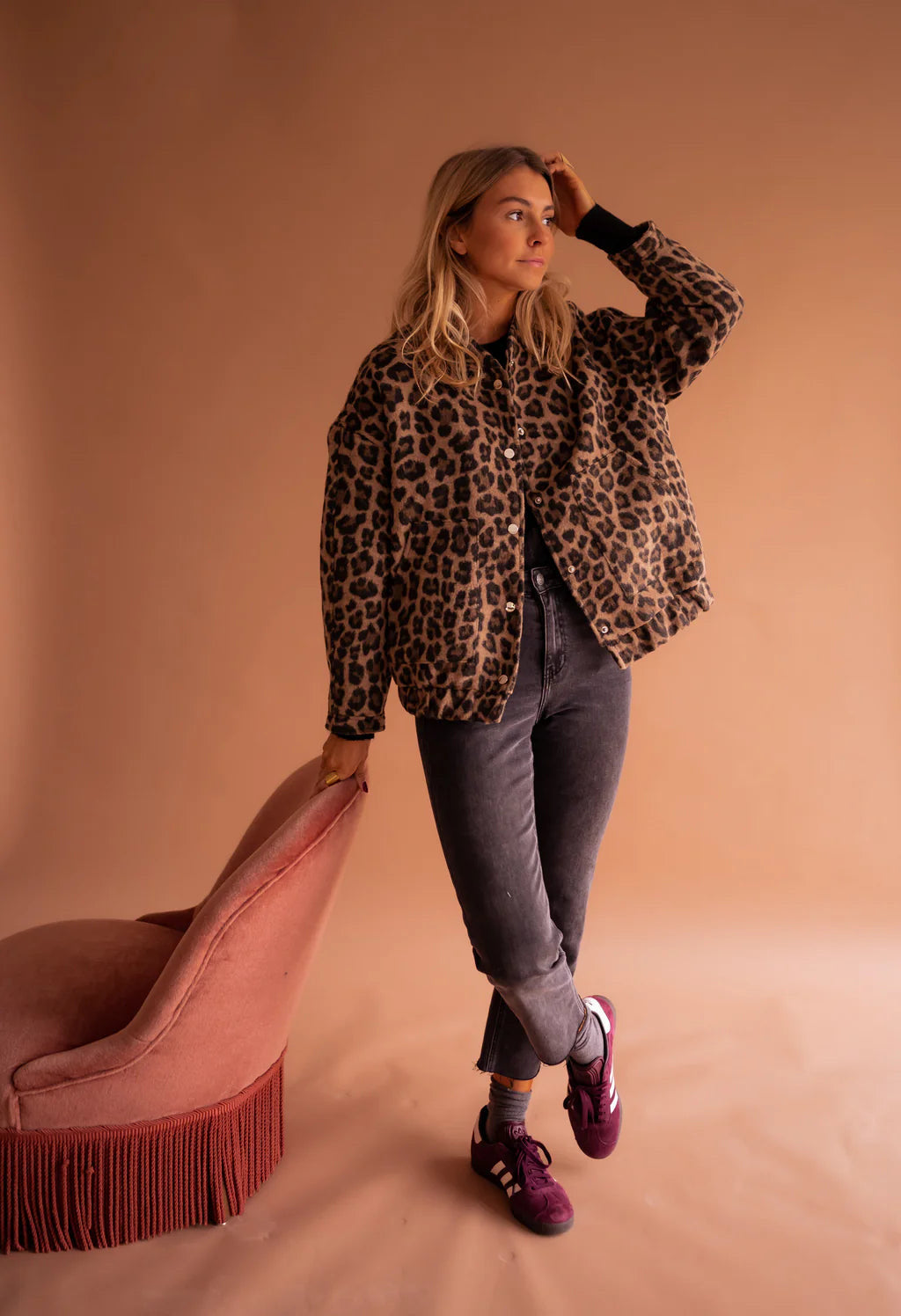 Oversized Leopard Bomber Jacket - Trendy Style and Optimal Comfort