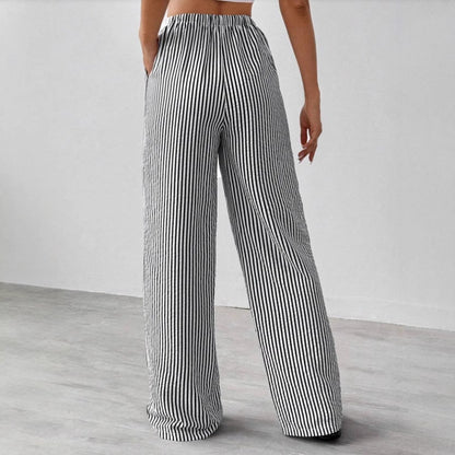 Women’s Straight-Leg Pants