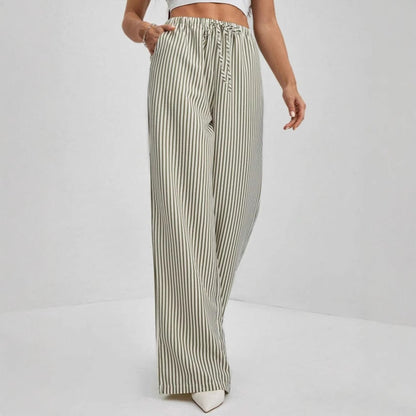 Women’s Straight-Leg Pants