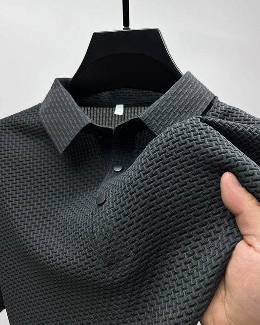 Davanté Elegant Men's T-Shirt