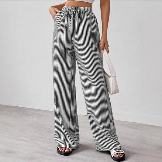 Women’s Straight-Leg Pants