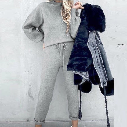 Eira - Snug Turtleneck Set