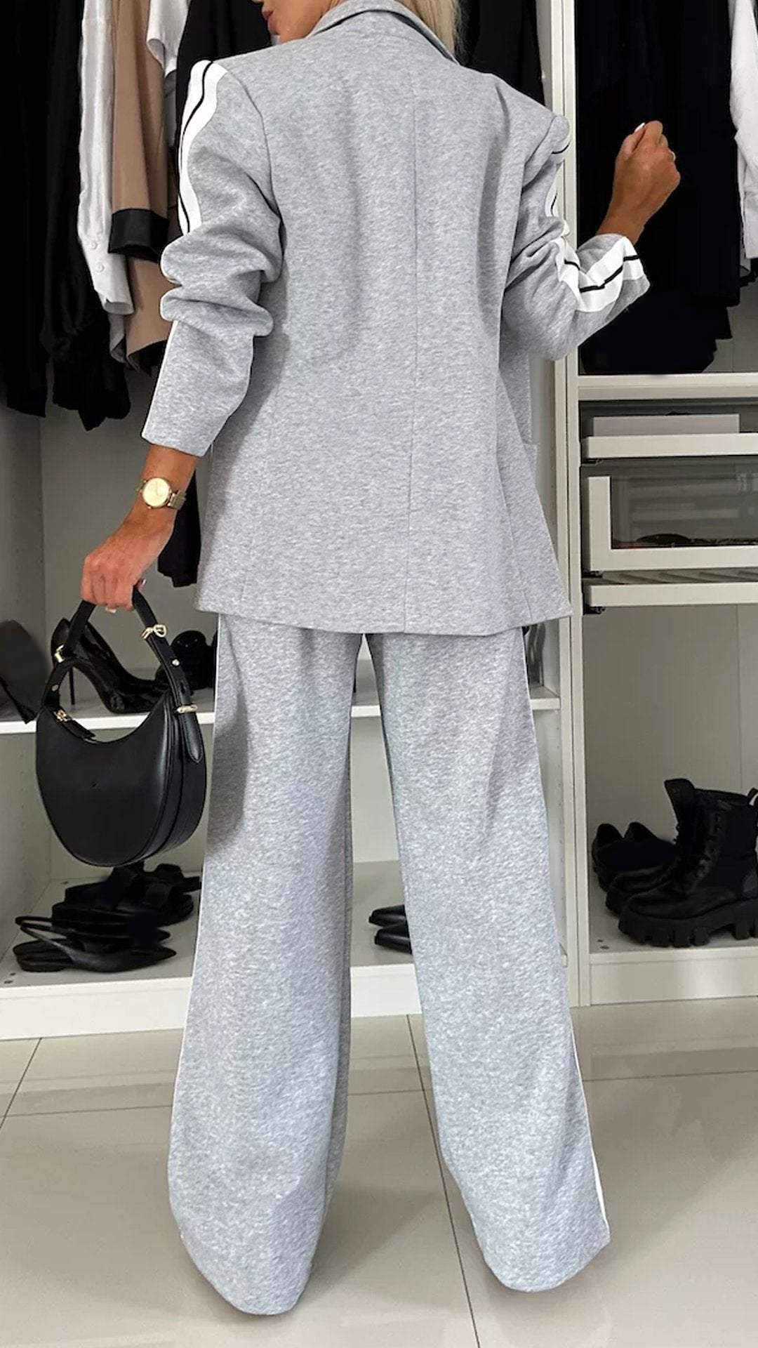 Basics | A Casual Office Suit with a Modern Twist