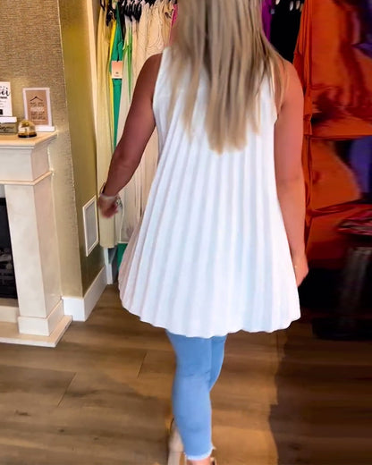Aven Sleeveless Top with Ruffles and Lapels