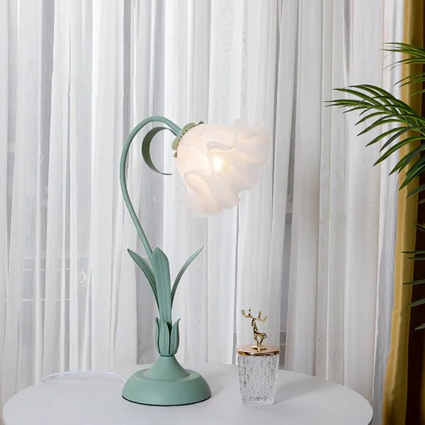 Table Lamp with Vintage Flower Design Base