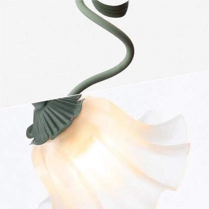 Table Lamp with Vintage Flower Design Base