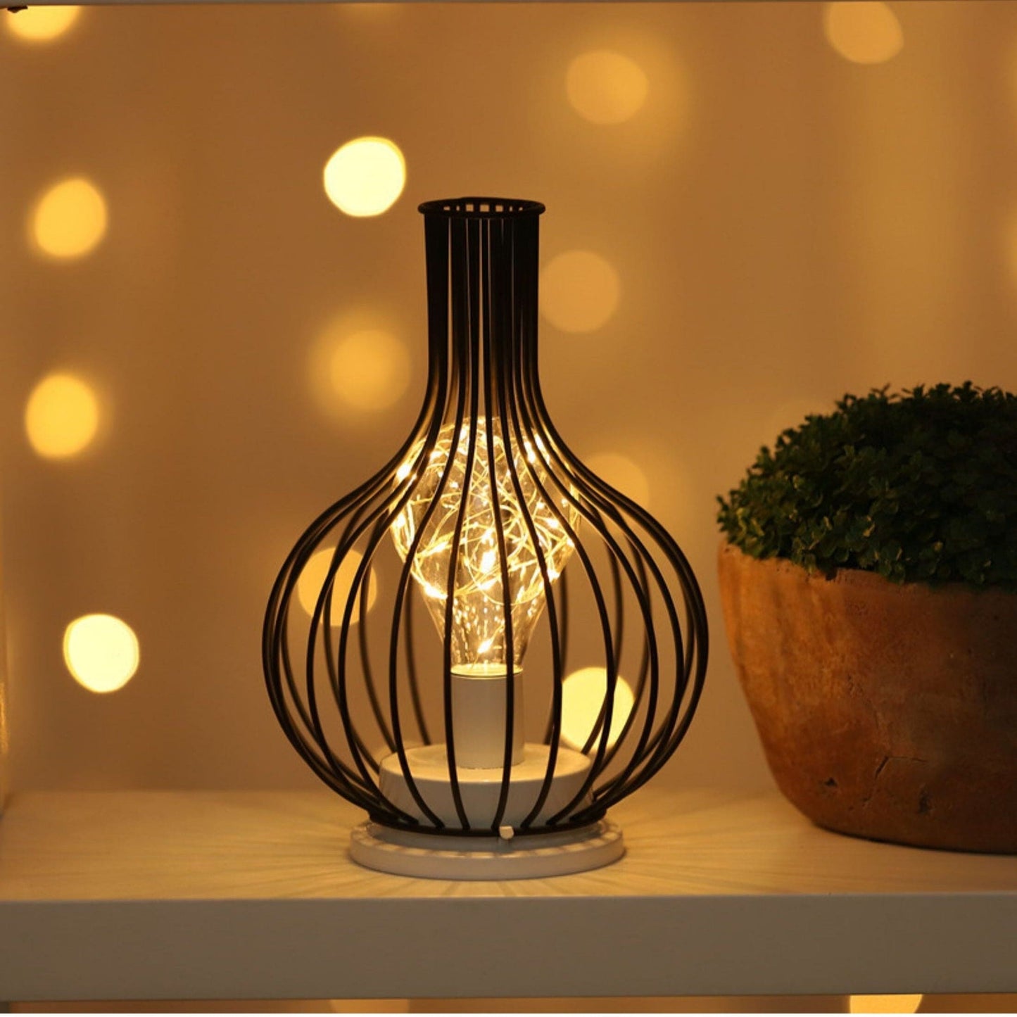Table Lamp with Modern Black Metal Design