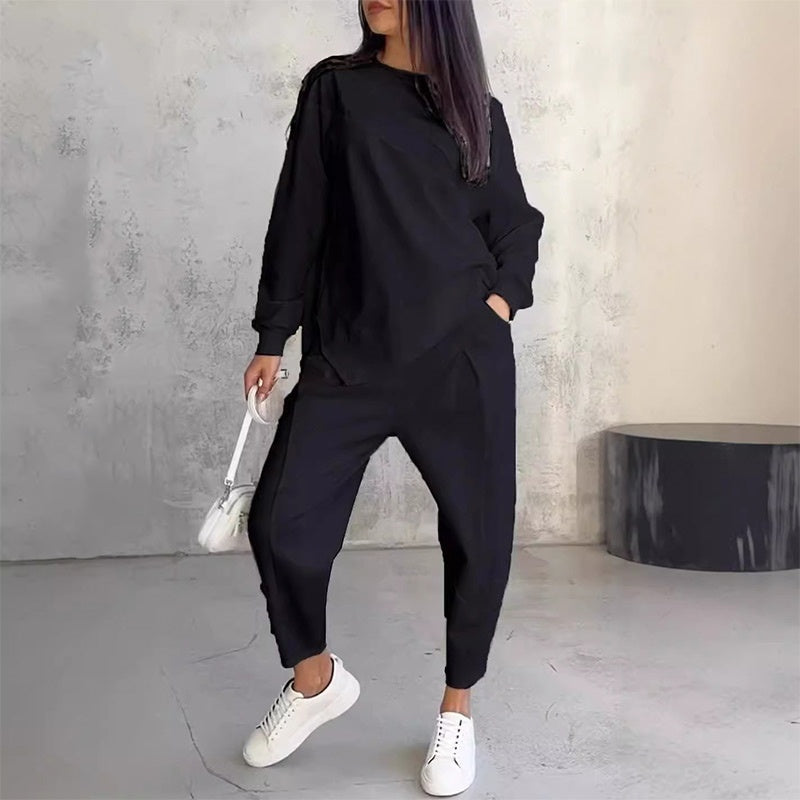Ava™ | Long sleeve sweatshirt and pants – a stylish and comfortable set