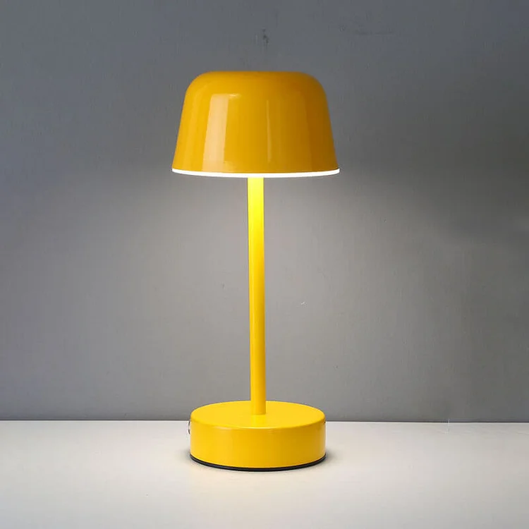 Table Lamp with Modern Metal Dimmable Design